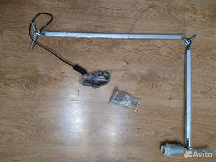 Лампа на струбцине (новая)