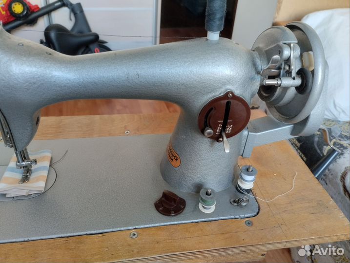 Швейная машина подольск