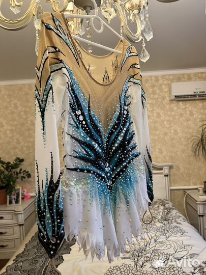 Купальник для художественной гимнастики