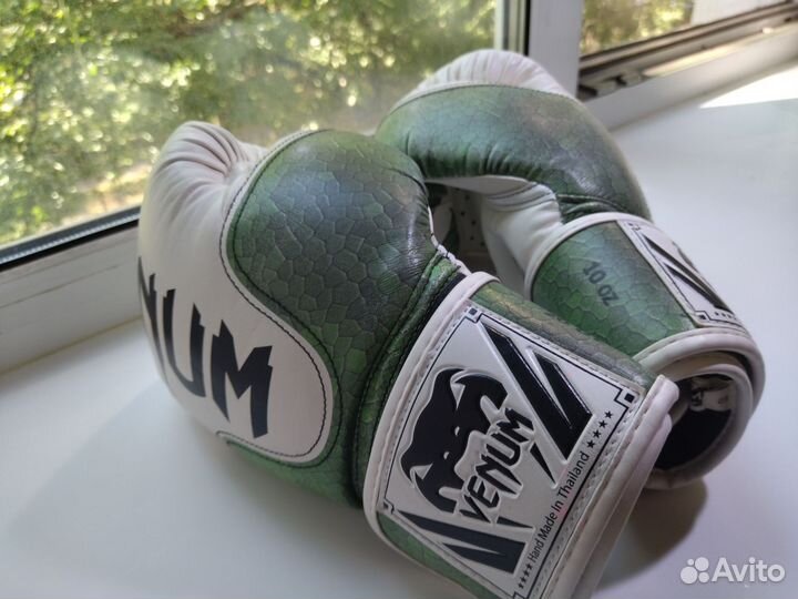 Боксерские перчатки Venum amazonia. Оригинал