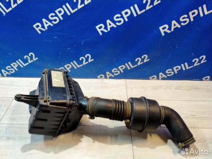 Корпус воздушного фильтра Toyota Mark Ii GX90 1GFE