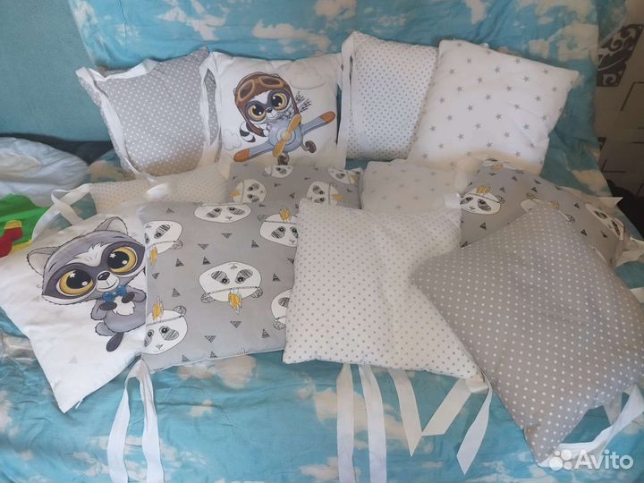 Набор в детскую кроватку