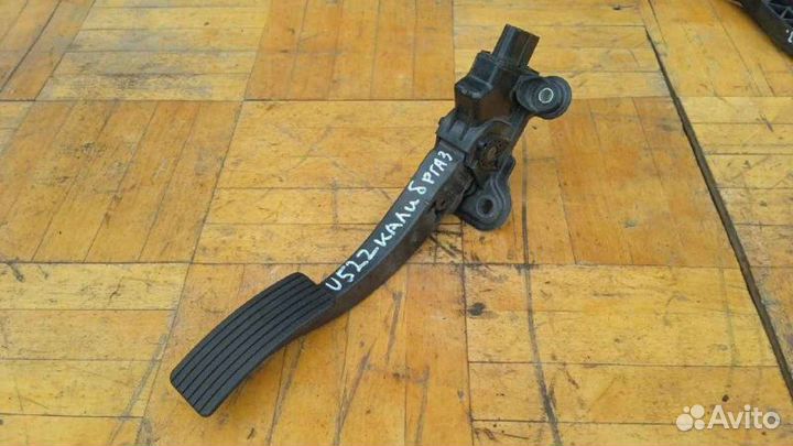 Педаль газа Dodge Caliber