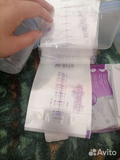Молокоотсос avent