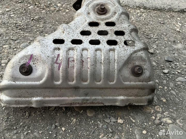 Выпускной коллектор 4b12 Mitsubishi Outlander 3