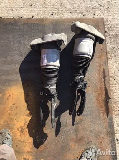 Стойка перед ауди q7 туарег