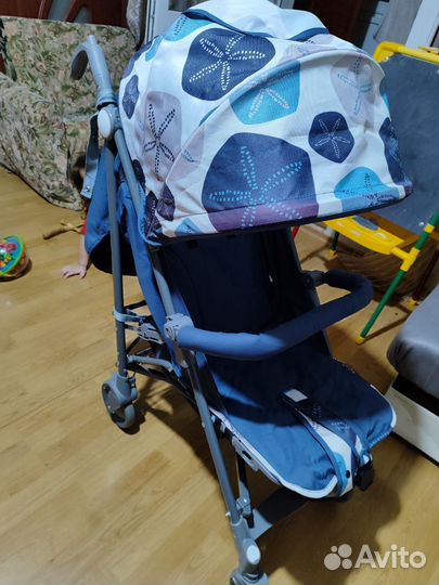 Прогулочная коляска трость
