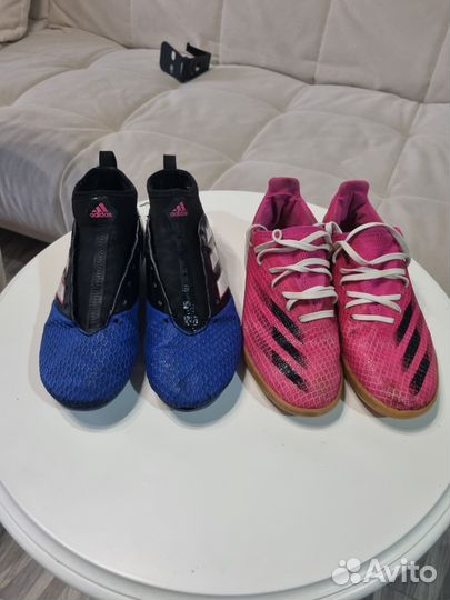 Футбольные бутсы adidas