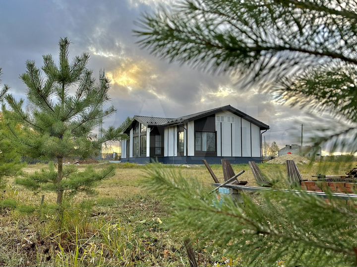 Дом 186 м² на участке 28 сот.