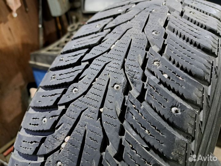 Nexen Winguard WinSpike WH62 215/60 R17