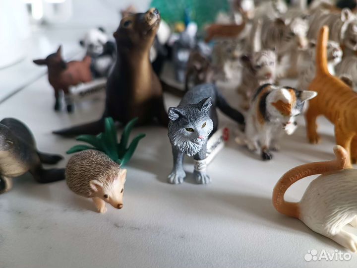 Фигурки животных Schleich пакетом