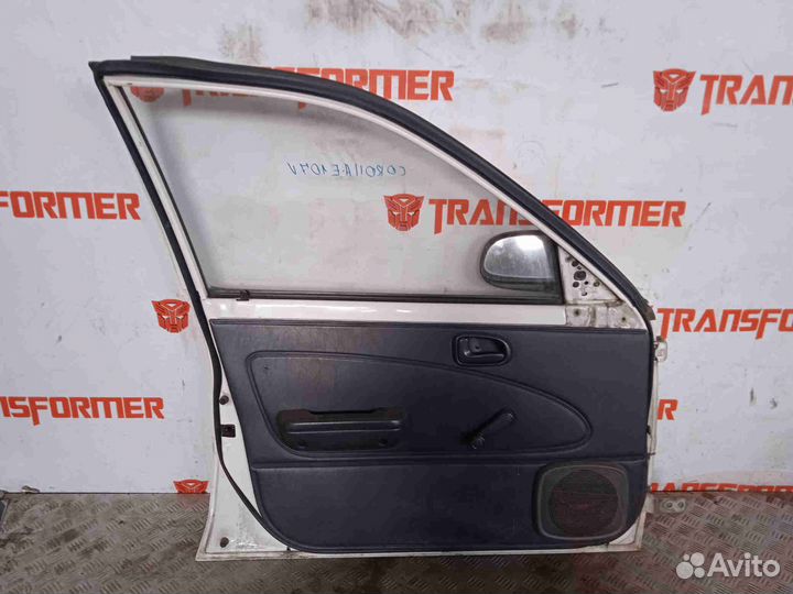 Стекло двери переднее левое Тойота Королла EE107V