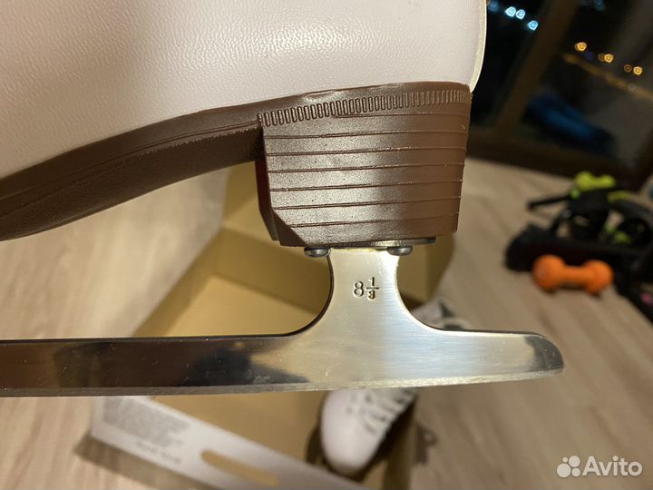 Коньки фигурные Graf Davos Gold 33 размер