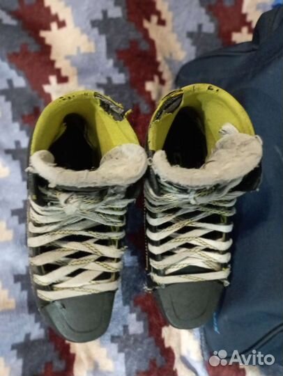 Коньки для хоккея с мячом CCM titanium 2