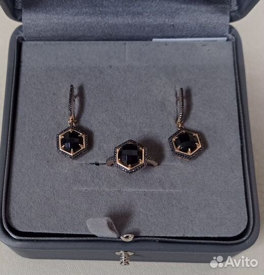 Золотые серьги