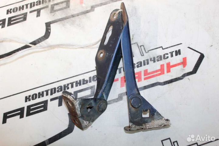 Кронштейн капота honda isuzu. integra integra SJ o