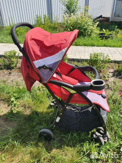 Прогулочная коляска