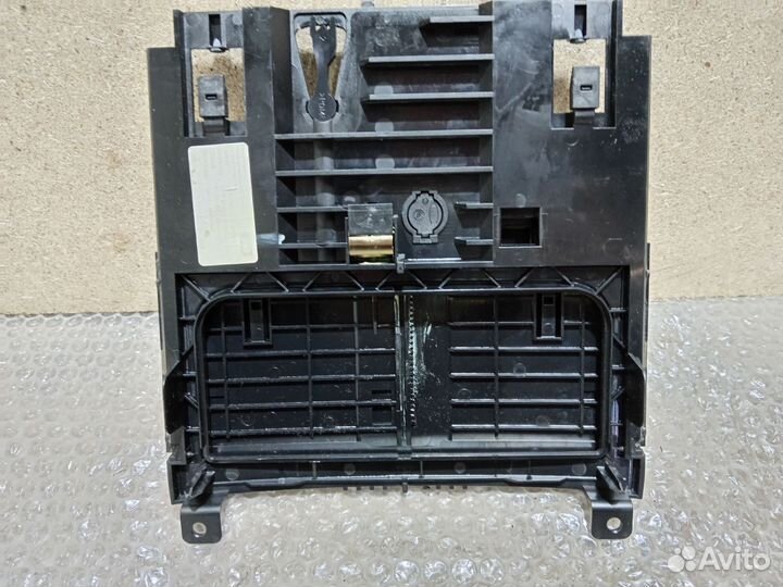 Пепельница audi a6 c7