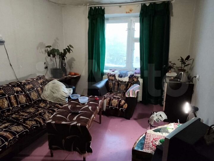 Комната 15,1 м² в 2-к., 2/9 эт.