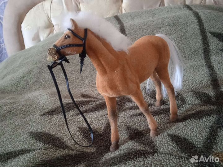 Игрушка лошадка