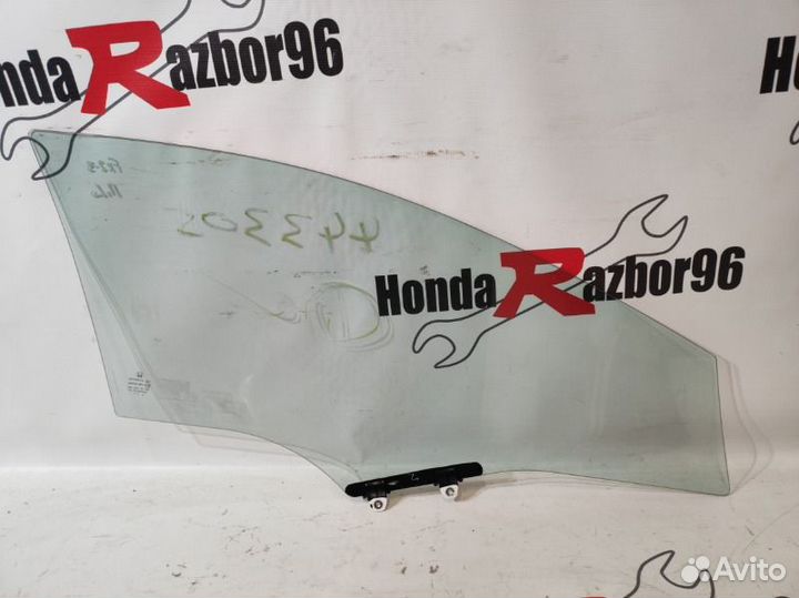 Стекло двери переднее левое Honda Civic 5D 8 FK