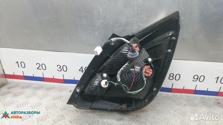 Фонарь задний левый Kia Rio 2 2006