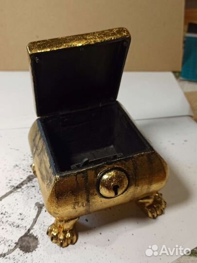 Шкатулка для украшений