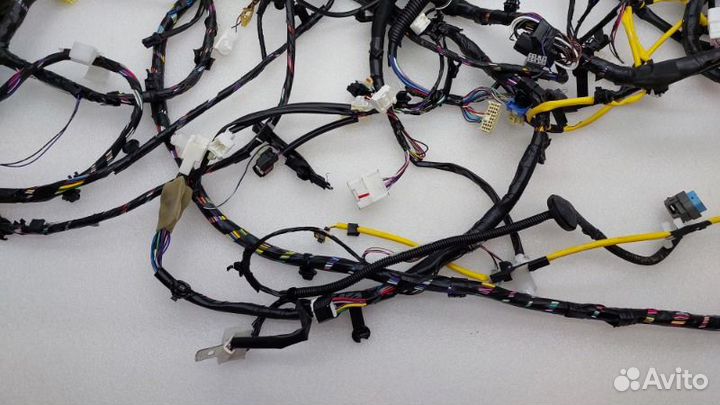 Проводка салона Mitsubishi Outlander GF2W 4B11