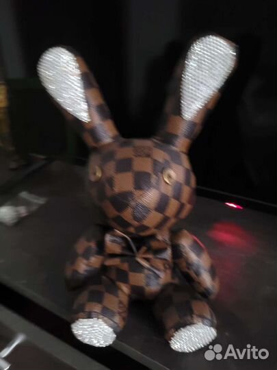 Кожаный заяц Lv новый
