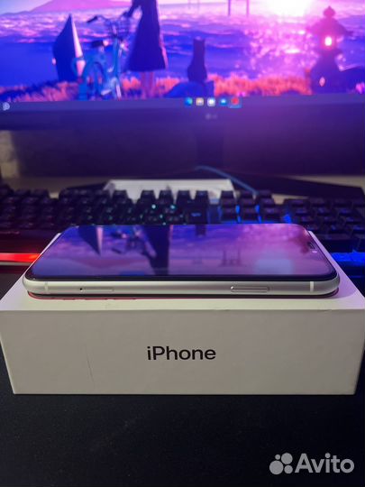 iPhone Xr, 128 ГБ