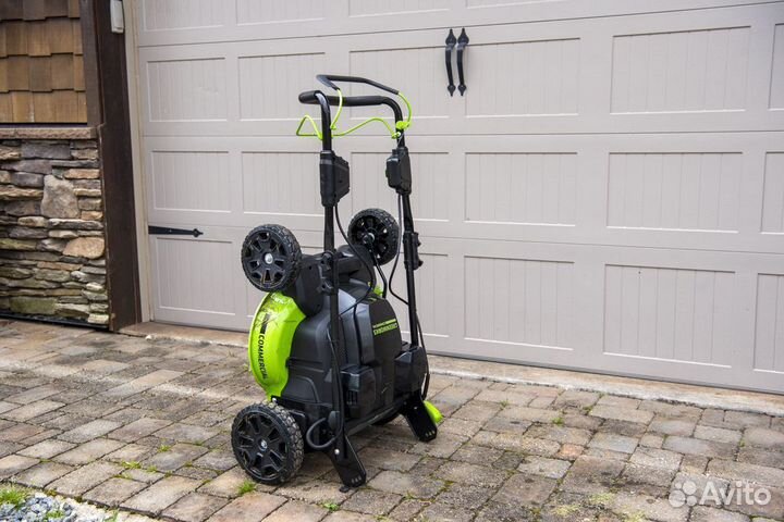 Аккумуляторная газонокосилка Greenworks GC82LM61S