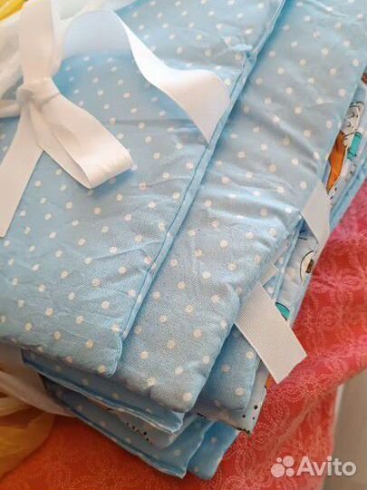 Бортики в кроватку