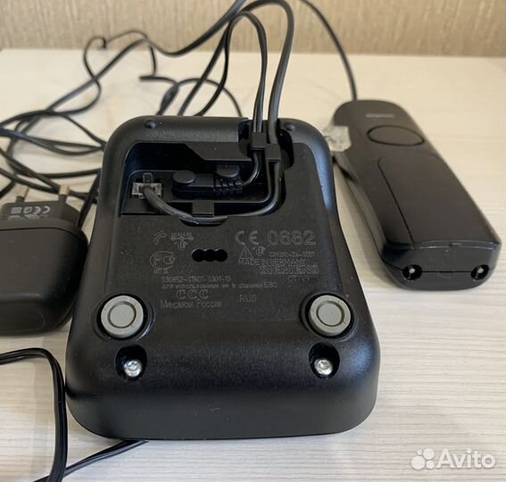 Стационарный бесшнуровой телефон simens