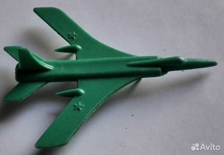 Игрушка СССР Самолет Бомбардировщик 1970-е