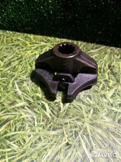 Муфта насоса гур Mercedes-Benz Actros 2014