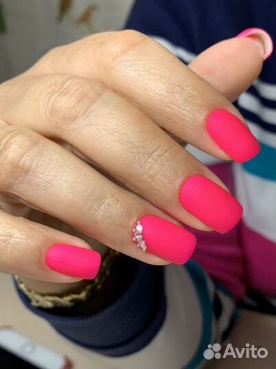 Педикюр Смарт, маникюр, наращивание ногтей