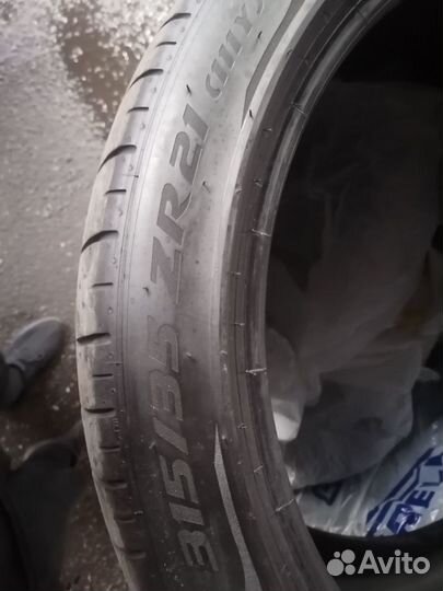 Pirelli P Zero 295/35 R21 и 315/35 R21