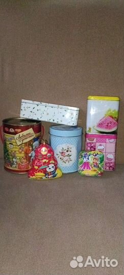 Банки для сыпучих продуктов и мелочей