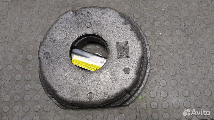 Набор инструментов штатный Volkswagen Golf 6, 2010