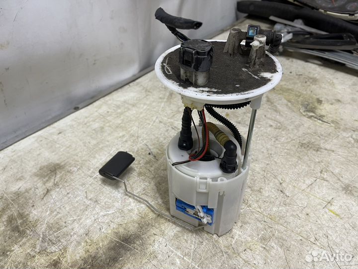 Топливный насос Kia Sorento 2 2009-2012