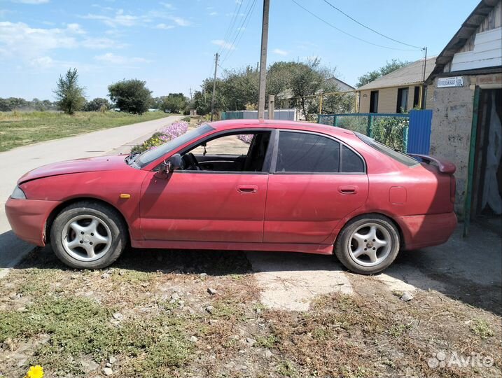 Mitsubishi Carisma 1.8 МТ, 1995, 520 000 км