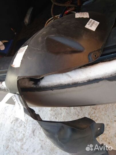 Подкрылок на logan