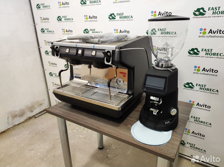 Кофемашина Nuova Simonelli Appia life 2gr S