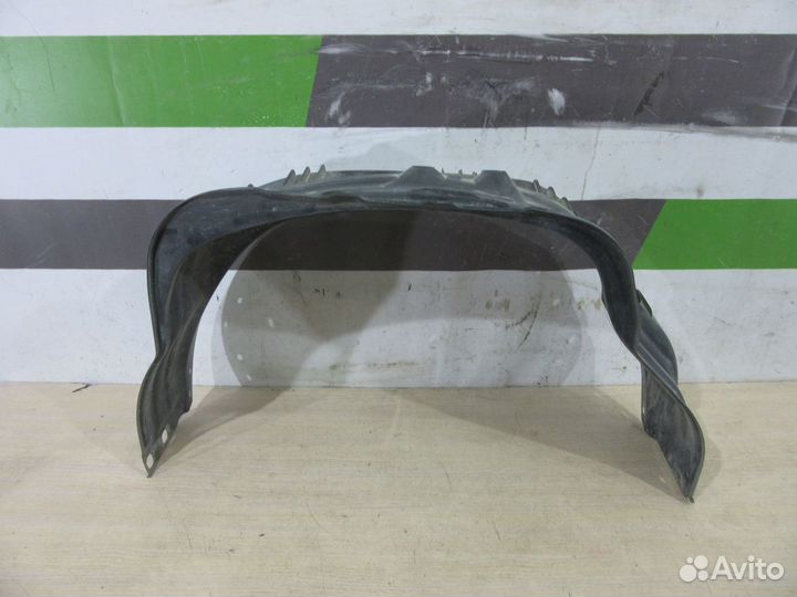 Локер задний правый Toyota Hilux после 2015