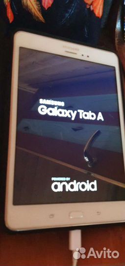 Samsung планшет