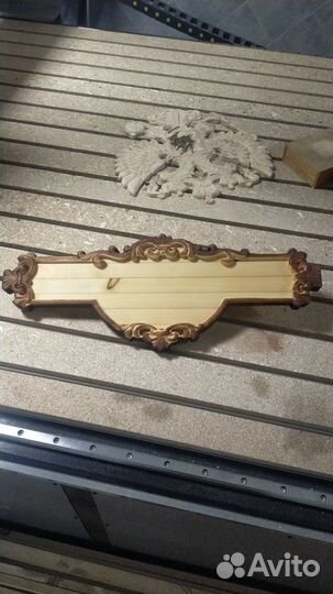 Резные изделия из дерева