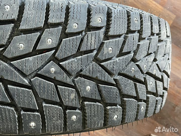 Dunlop SP Winter Ice02 205/60 R16