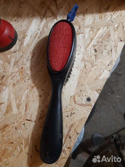 Щётка-ложка для чистки верхней одежды