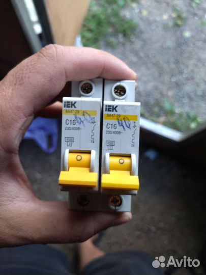 Автоматический выключатель