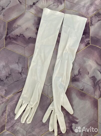 Перчатки белые для бала